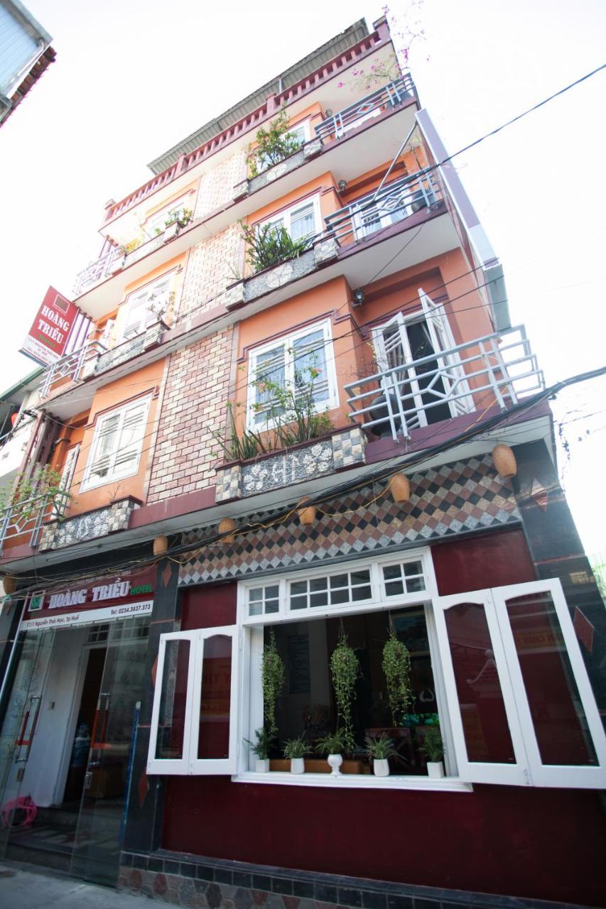 Hoang Trieu Hotel Хуе Екстериор снимка